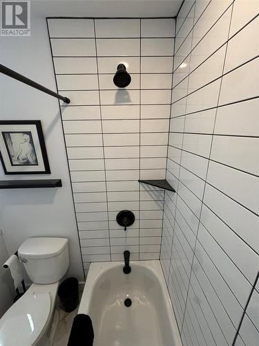 17 Wintergreen Road, Conception Bay South, NL - Indoor Photo Showing Bathroom