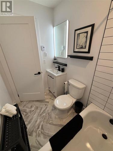 17 Wintergreen Road, Conception Bay South, NL - Indoor Photo Showing Bathroom