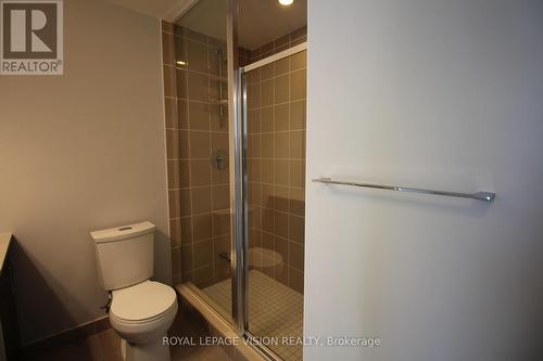 302 - 11611 Yonge Street, Richmond Hill, ON - Indoor Photo Showing Bathroom