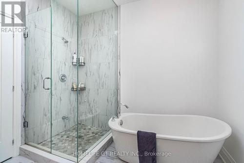 663 Oxford Street, Toronto, ON - Indoor Photo Showing Bathroom