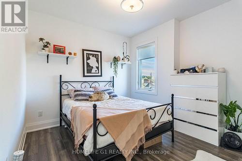 663 Oxford Street, Toronto, ON - Indoor Photo Showing Bedroom