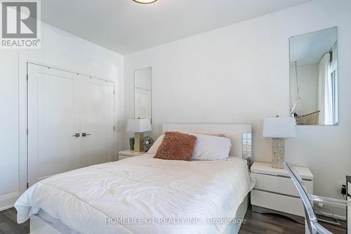 663 Oxford Street, Toronto, ON - Indoor Photo Showing Bedroom