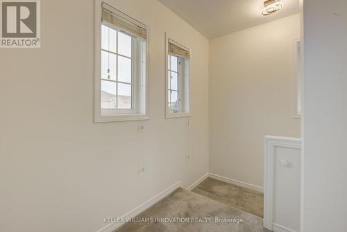 103 Bloomington Drive, Cambridge, ON - Indoor Photo Showing Other Room