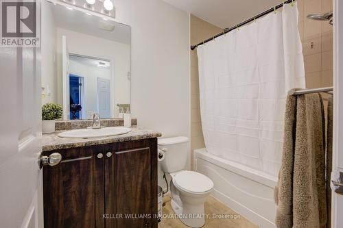 103 Bloomington Drive, Cambridge, ON - Indoor Photo Showing Bathroom