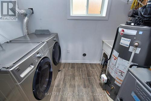 7733 Oldfield Road, Niagara Falls, ON - Indoor Photo Showing Laundry Room