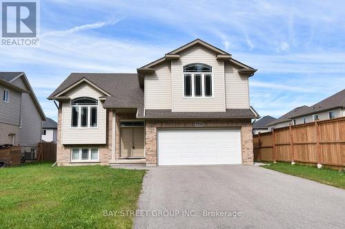 7733 Oldfield Road, Niagara Falls, ON - Outdoor With Facade