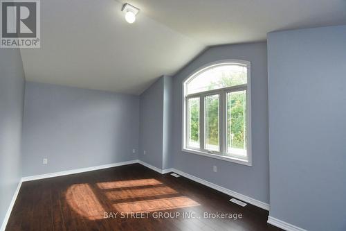 7733 Oldfield Road, Niagara Falls, ON - Indoor Photo Showing Other Room