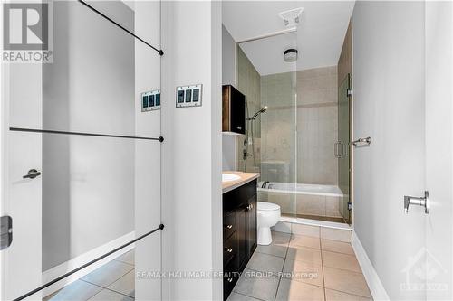 206 - 420 Berkley Avenue, Ottawa, ON - Indoor Photo Showing Bathroom