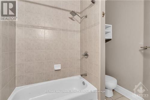 206 - 420 Berkley Avenue, Ottawa, ON - Indoor Photo Showing Bathroom