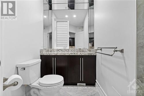 941 Scala Avenue, Ottawa, ON - Indoor Photo Showing Bathroom