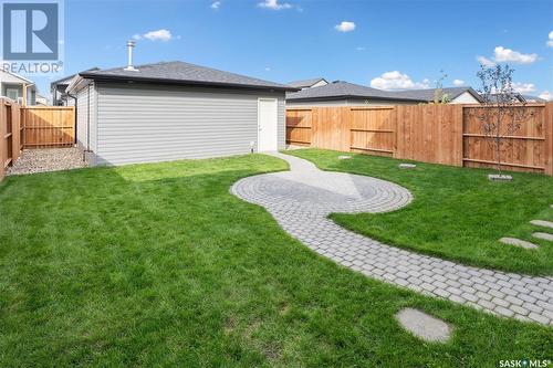 222 Mcarthur Crescent, Saskatoon, SK - Outdoor