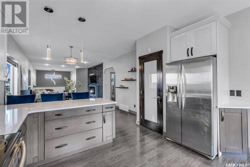 558 Evergreen Boulevard, Saskatoon, SK - Indoor Photo Showing Kitchen With Upgraded Kitchen