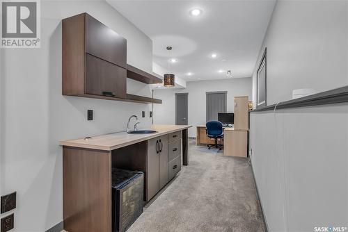 558 Evergreen Boulevard, Saskatoon, SK - Indoor Photo Showing Kitchen