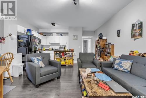 558 Evergreen Boulevard, Saskatoon, SK - Indoor Photo Showing Living Room