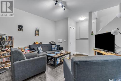 558 Evergreen Boulevard, Saskatoon, SK - Indoor Photo Showing Living Room