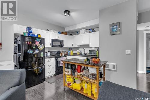 558 Evergreen Boulevard, Saskatoon, SK - Indoor Photo Showing Kitchen