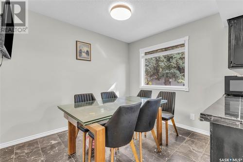 1817 Madden Avenue, Saskatoon, SK - Indoor Photo Showing Dining Room