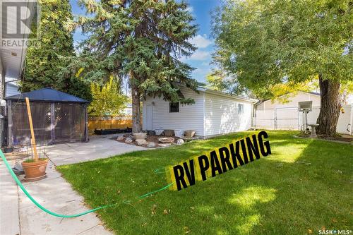 1817 Madden Avenue, Saskatoon, SK - Outdoor With Backyard