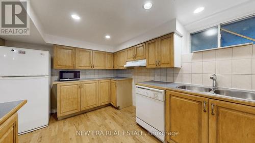 1 Fairbourne Crescent, Toronto, ON - Indoor Photo Showing Kitchen With Double Sink