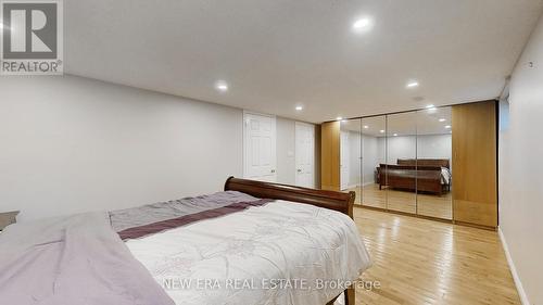 1 Fairbourne Crescent, Toronto, ON - Indoor Photo Showing Bedroom