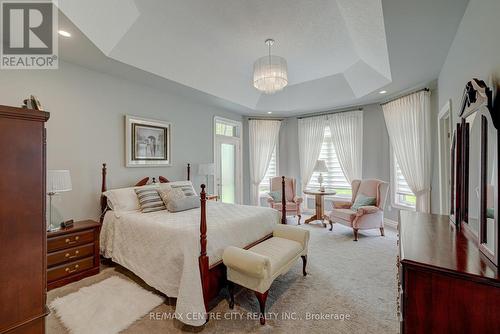 7 Drake Court, Strathroy-Caradoc (Sw), ON - Indoor Photo Showing Bedroom