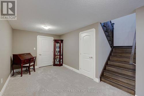 7 Drake Court, Strathroy-Caradoc (Sw), ON - Indoor Photo Showing Other Room