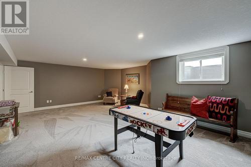 7 Drake Court, Strathroy-Caradoc (Sw), ON - Indoor Photo Showing Other Room