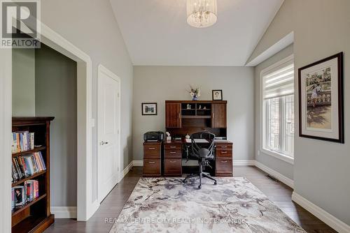 7 Drake Court, Strathroy-Caradoc (Sw), ON - Indoor Photo Showing Office