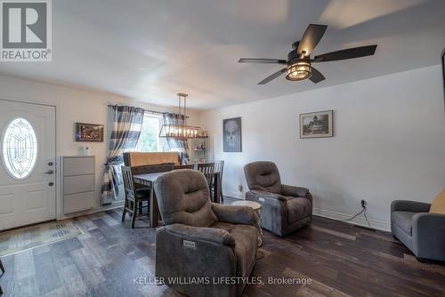 335 Admiral Drive, London, ON - Indoor Photo Showing Living Room