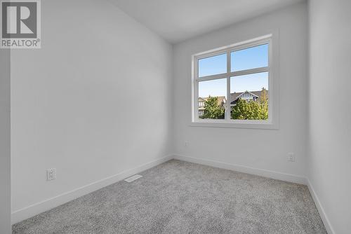 Additional bedroom - 5300 Main Street Unit# 120, Kelowna, BC - Indoor Photo Showing Other Room