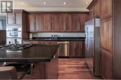 20 West Point Road, Portugal Cove-St. Philips, NL - Indoor Photo Showing Kitchen