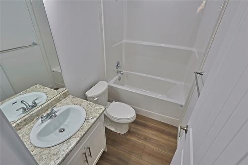 491 Auburn Crescent, Princeton, BC - Indoor Photo Showing Bathroom