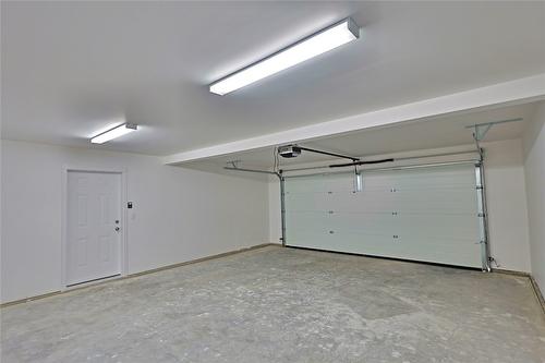 491 Auburn Crescent, Princeton, BC - Indoor Photo Showing Garage