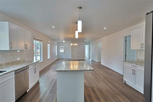 491 Auburn Crescent, Princeton, BC - Indoor Photo Showing Kitchen With Upgraded Kitchen