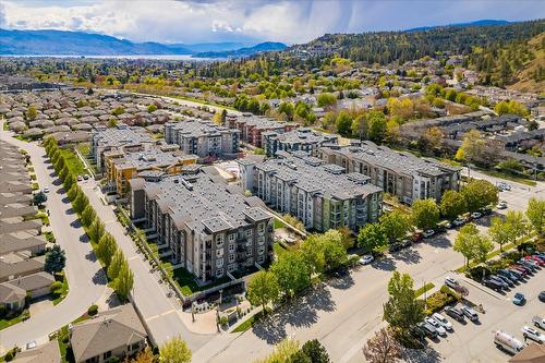 201-533 Yates Road, Kelowna, BC - Outdoor With View