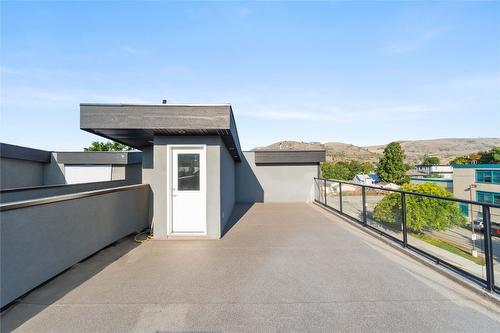 4077 28 Street, Vernon, BC - Outdoor With Exterior