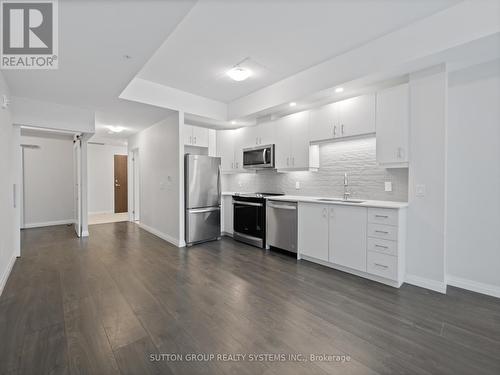 404 - 108 Garment Street, Kitchener, ON - Indoor Photo Showing Kitchen