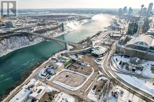 5233 Palmer Avenue, Niagara Falls, ON - Outdoor With View