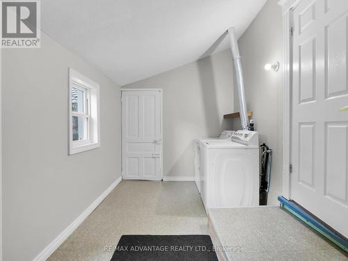 Main floor laundry - 80 Edward Street, London, ON - Indoor Photo Showing Laundry Room