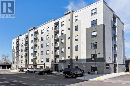 224 Main Street East Unit# 505, Kingsville, ON - Outdoor With Facade