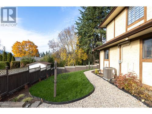 1961 18 Avenue Se, Salmon Arm, BC - Outdoor