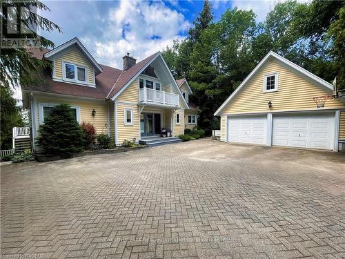 111 Sunset Boulevard, Georgian Bluffs, ON - Outdoor With Facade