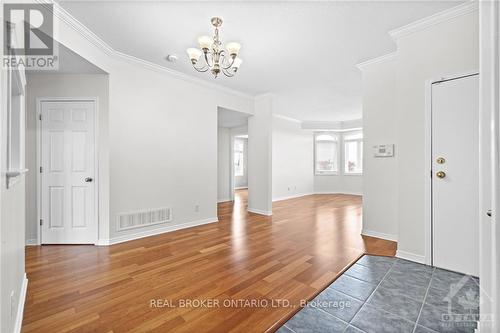 8 - 190 Rustic Hills Crescent, Ottawa, ON - Indoor Photo Showing Other Room