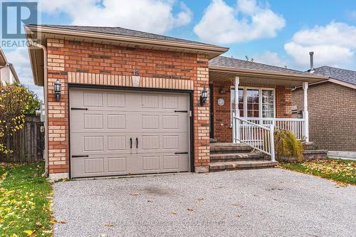 15 Seline Crescent, Barrie, ON - Outdoor