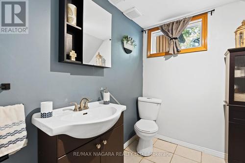 11366 Highway 3, Wainfleet, ON - Indoor Photo Showing Bathroom