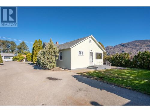 9105 74 Avenue, Osoyoos, BC - Outdoor