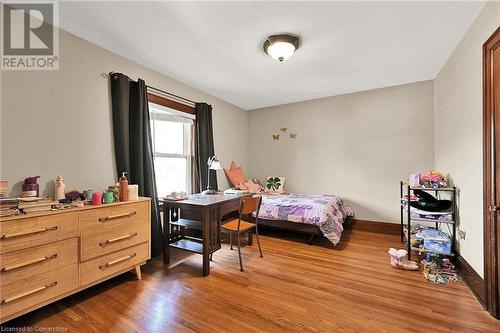 495-497 Mary Street, Woodstock, ON - Indoor Photo Showing Bedroom