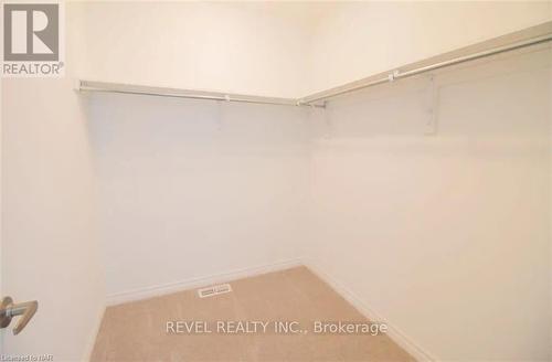 87 Caroline Street, Welland, ON - Indoor With Storage