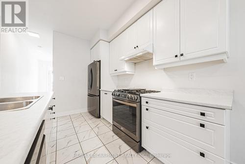 49 Richard William Drive, Haldimand, ON - Indoor Photo Showing Kitchen With Stainless Steel Kitchen With Double Sink With Upgraded Kitchen