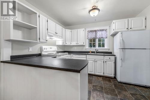 75 Sunrise Avenue, Mount Pearl, NL - Indoor Photo Showing Kitchen